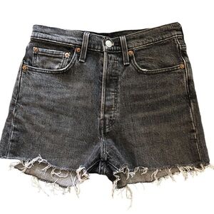 Levi 501 distress jeans shorts small